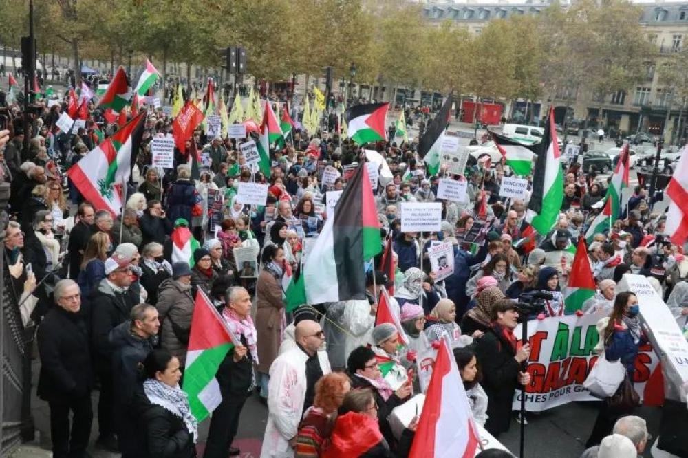 مظاهرات حاشدة في باريس تنديدا بجرائم الإبادة بغزة
