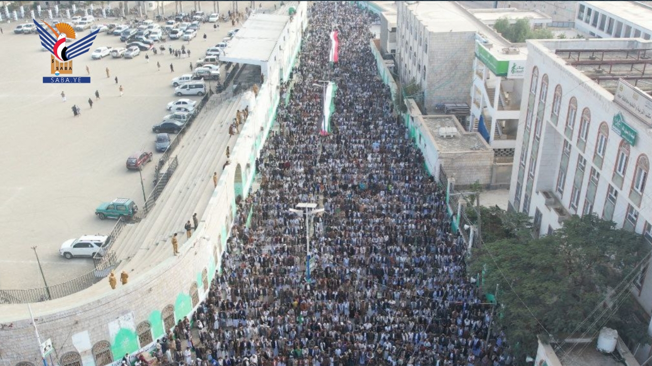 محافظة حجة تشهد 188 مسيرة تحت شعار "ثابتون مع غزة.. بهويتنا الإيمانية ومسيرتنا القرآنية " 