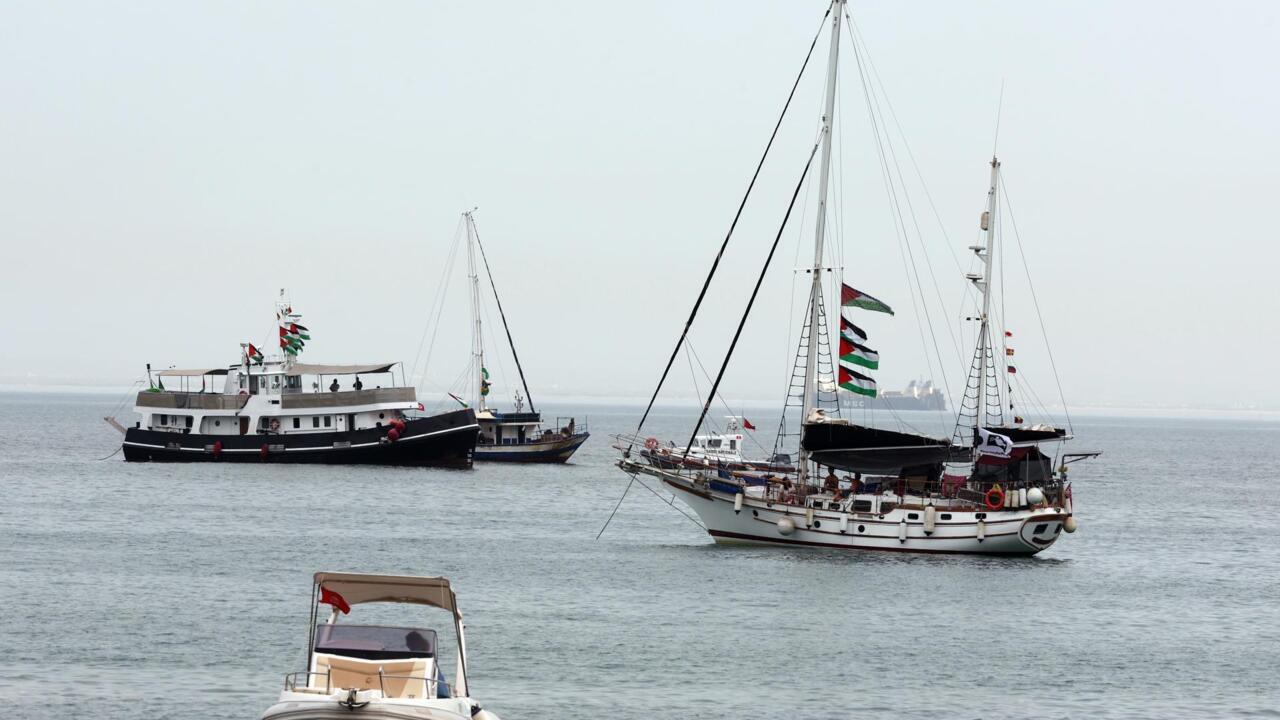السلطات التونسية تنفي تعرض سفينة مشاركة بـ"أسطول الصمود" لهجوم بطائرة مسيرة