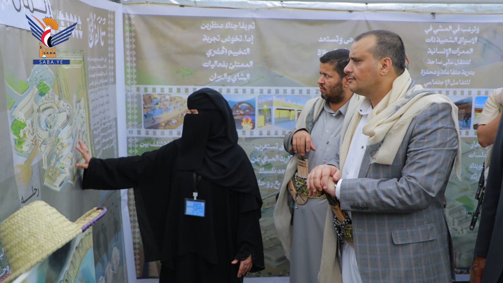 القائم بأعمال وزير الاقتصاد يزور المشاريع الابتكارية في معرض الإنشاءات