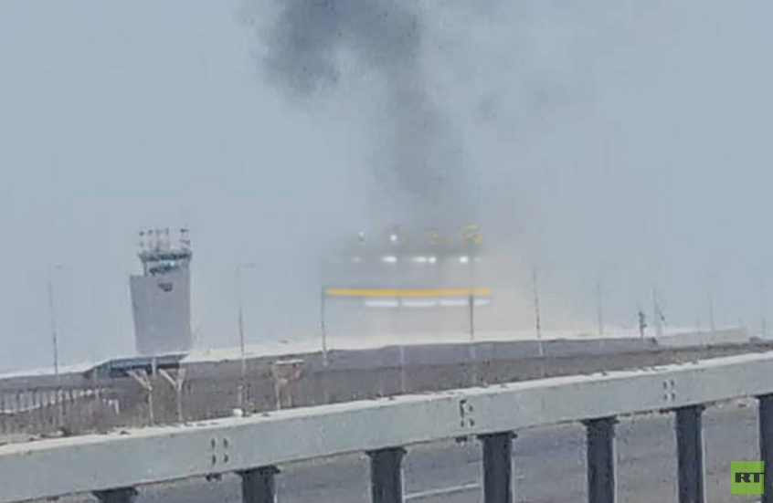 إعلام العدو الإسرائيلي يقر بنجاح مسيّرة يمنية في ضرب مطار "رامون"