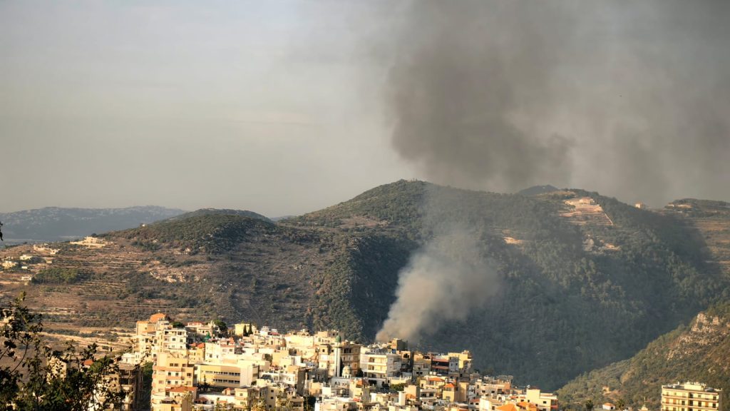 لبنان: استشهاد مواطنيَن وإصابة 3 آخرين إثر غارة صهيونية على صريفا