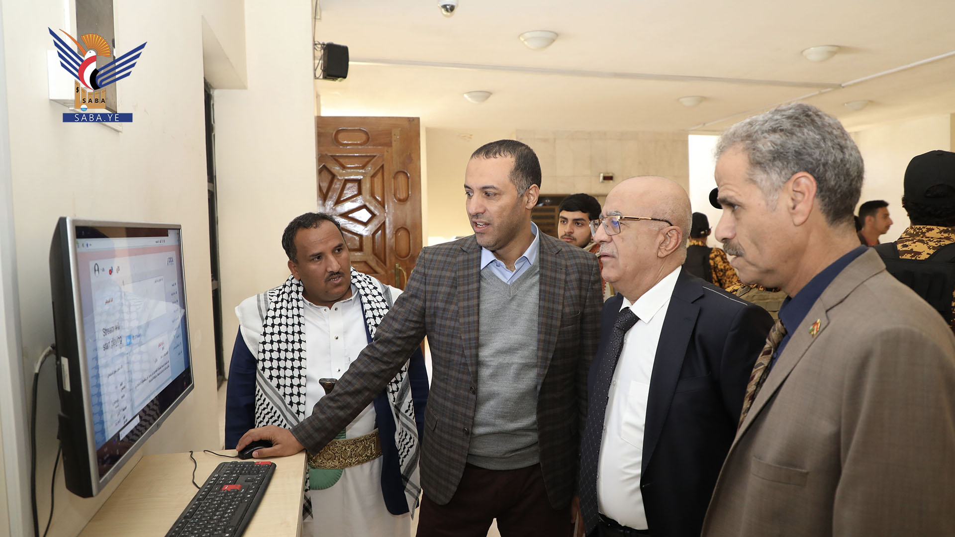 رئيس الوزراء يزور الجهاز المركزي للرقابة والمحاسبة