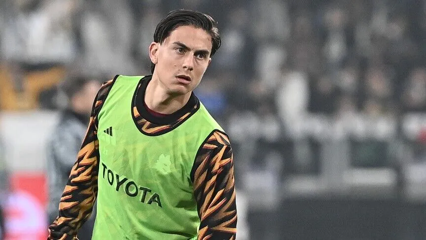 روما الإيطالي يعلن تمديد عقد الأرجنتيني ديبالا حتى يونيو 2027