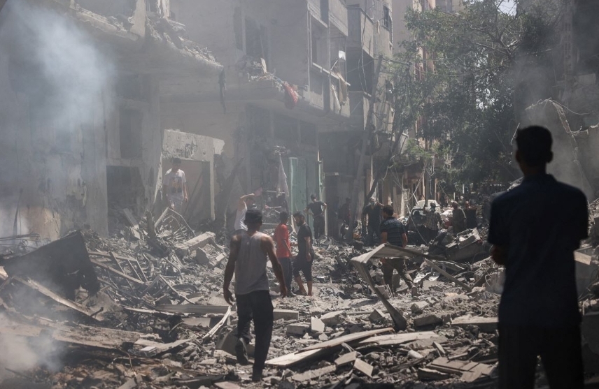 استشهاد أربعة فلسطينيين بينهم امرأه في قصف العدو على رفح ومدينة غزة 