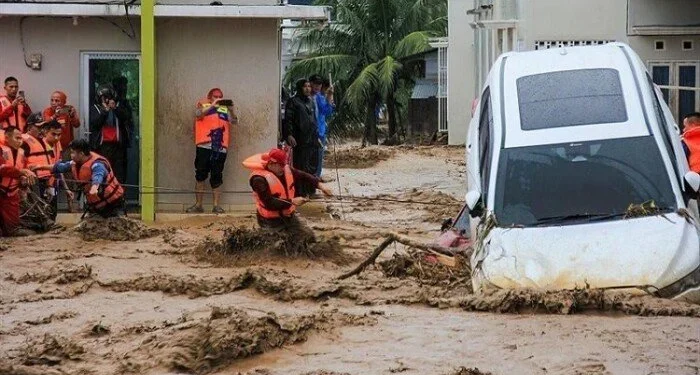 إندونيسيا: جزيرة سومطرة تحتاج لأكثر من 3 مليارات دولار للتعافي بعد فيضانات