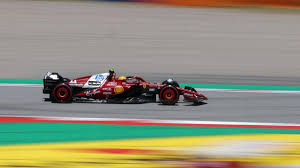 هاميلتون مصمم على انجاح مغامرته مع فيراري