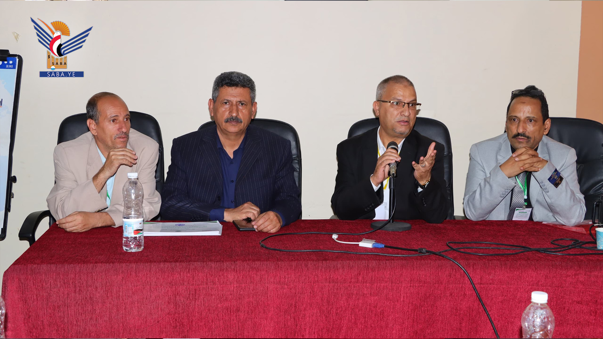 ورشة بجامعة إب لتطوير برنامج التصميم الداخلي وتحديث الحاسبات والاتصالات