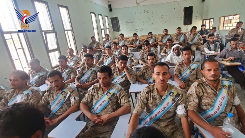تخرج دفعة جديدة في مجال الإسعاف الحربي المتقدم بالمنطقة العسكرية الخامسة