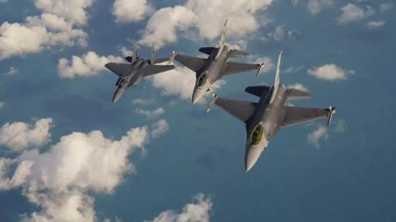 الصين تتهم أستراليا بـانتهاك مجالها الجوي في بحر الصين الجنوبي الصين تتهم أستراليا بـانتهاك مجالها الجوي في بحر الصين الجنوبي