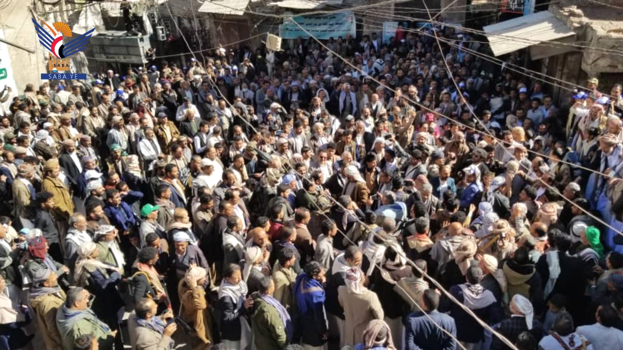 مسيرات واحتفالات جماهيرية حاشدة في أمانة العاصمة بعيد جمعة رجب