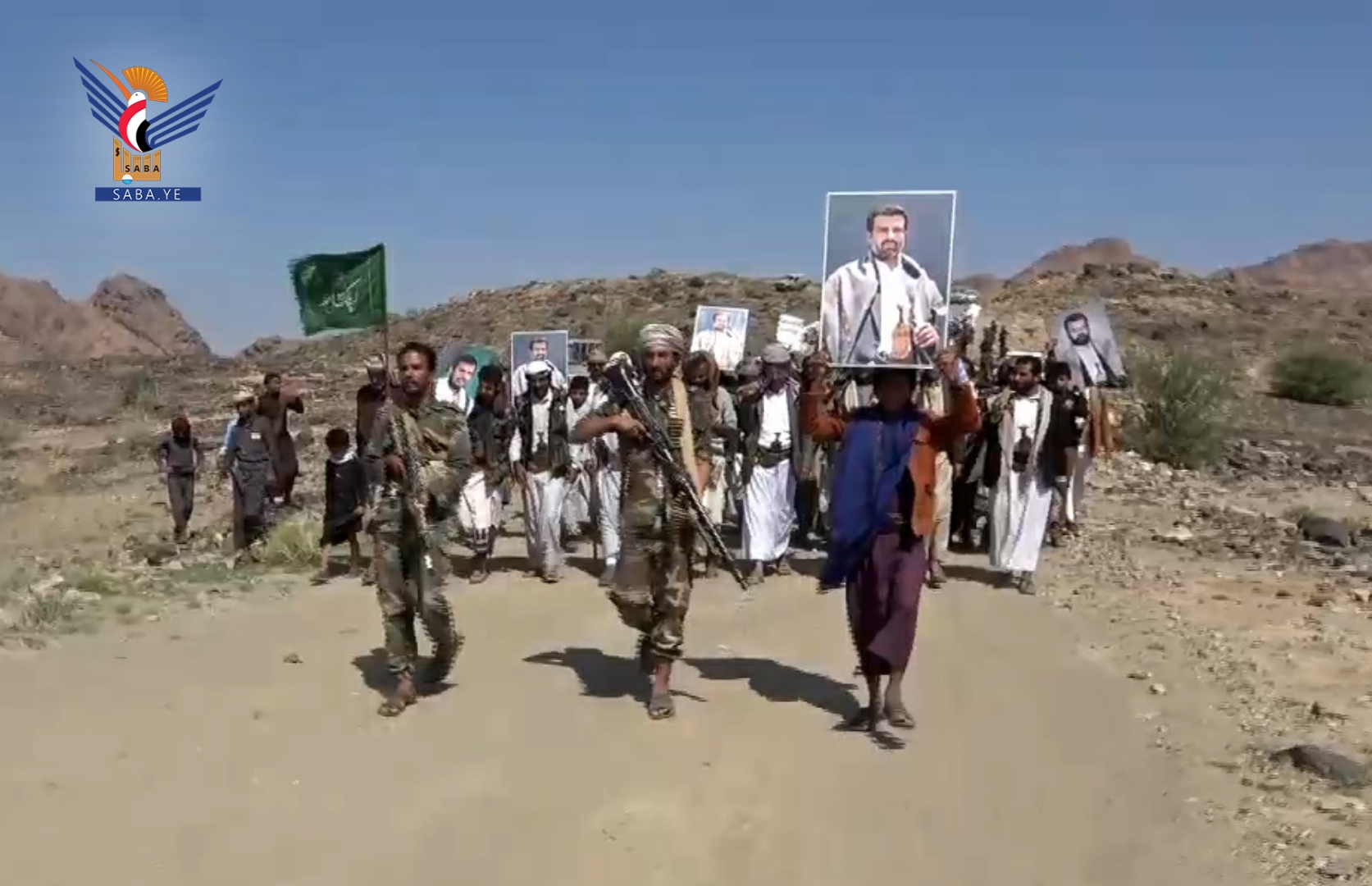 مأرب.. عرض شعبي لخريجي الدورات المفتوحة "طوفان الأقصى" في جبل مراد