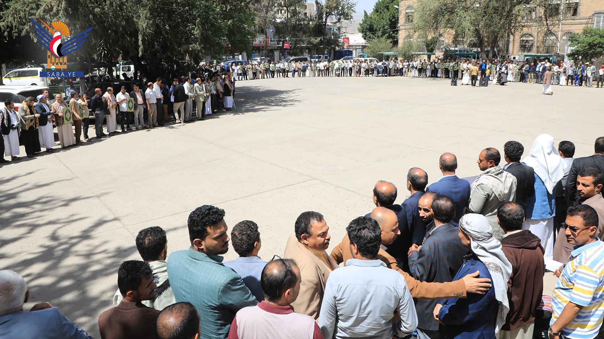 وقفة لوزارة المالية ومصلحة الضرائب والجمارك تنديدًا بالإساءات المتكررة للقرآن الكريم