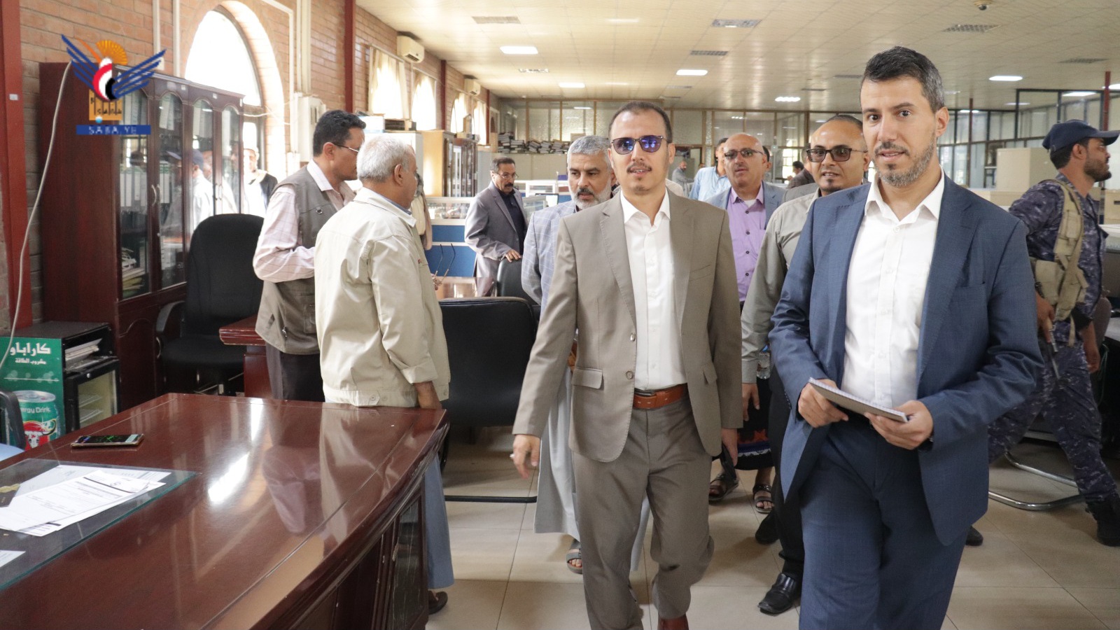 قائم بأعمال رئيس مصلحة الضرائب والجمارك يؤكد أهمية تطوير الخدمات وتبسيط الإجراءات للمواطنين