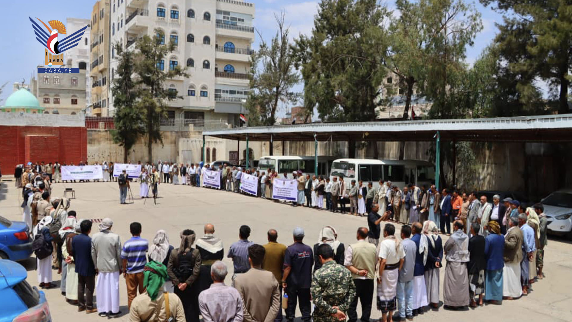 وقفة بوزارة الإدارة والتنمية المحلية إعلانا للجهوزية والاستنفار لإنهاء العدوان والحصار