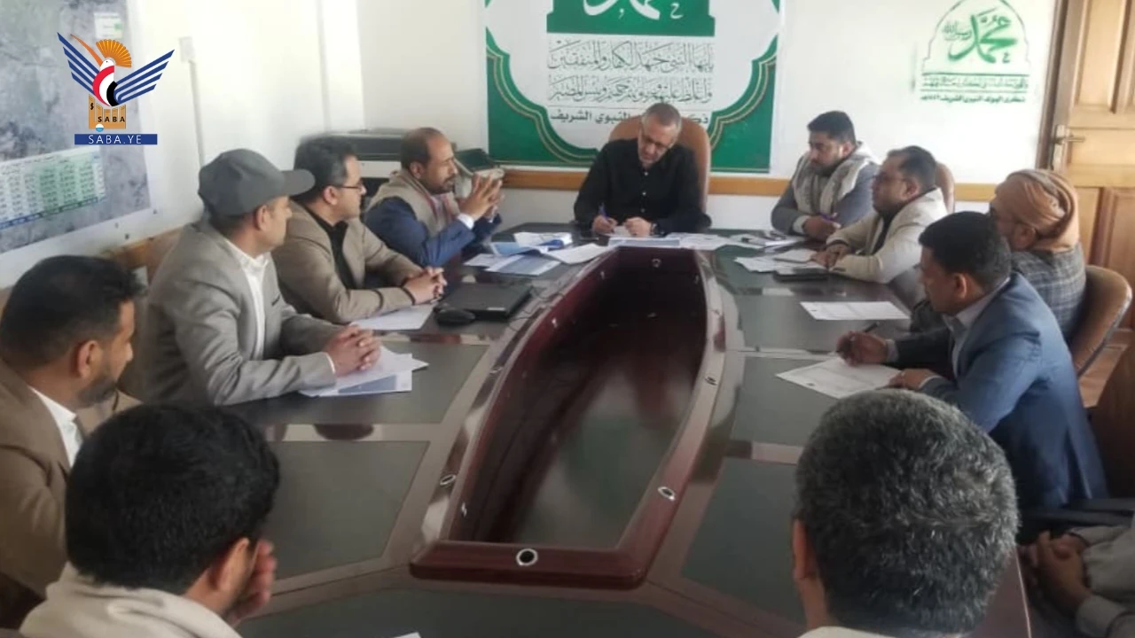 الفرق الفنية لمتابعة تبسيط الإجراءات تواصل نزولها الميداني للوحدات الإدارية