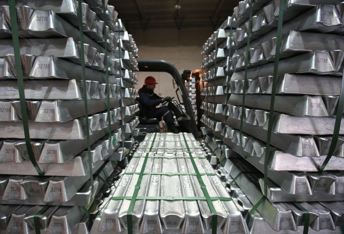 واشنطن ولندن تحظران استيراد الألمنيوم والنحاس والنيكل من موسكو