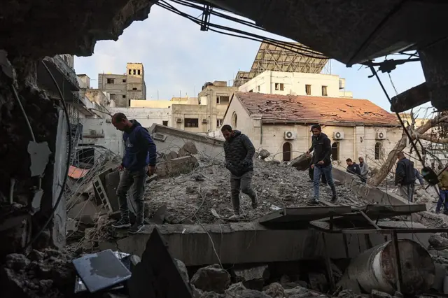 وزارة الصحة تُدين استهداف العدو الصهيوني لمستشفى المعمداني في غزة
