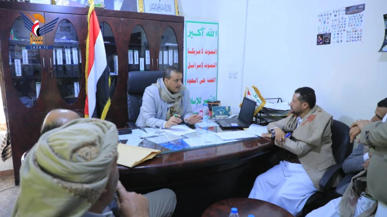 القائم بأعمال وزير الاقتصاد يطلّع على سير العمل في مكتب الاقتصاد بعمران