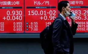 "نيكي" الياباني يتجاوز ذروة شهر