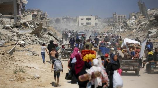 تحت تهديد القصف.. 142 ألف نازح في غزة خلال أسبوع