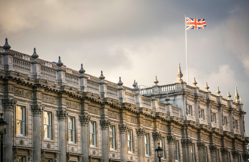 بريطانيا تفرض عقوبات جديدة ضد الإدارة الرئيسية في الأركان الروسية