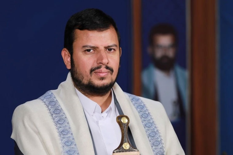 السيد الحوثي يعزّي بوفاة والد السيد نصر الله ويشيد بدوره التربوي والإيماني