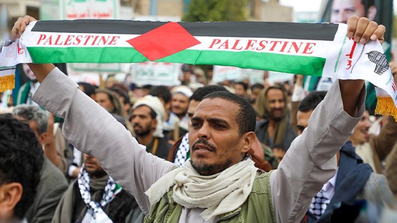 هكذا يحيي اليمنيون يوم القدس العالمي هكذا يحيي اليمنيون يوم القدس العالمي