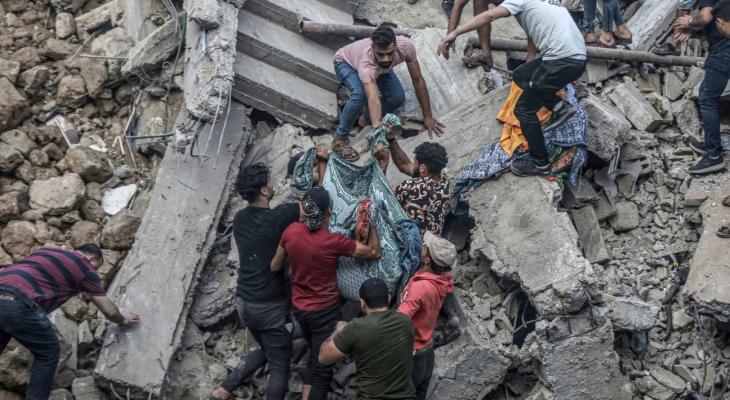 استشهاد 20 فلسطينيا في غارات العدو الصهيوني المتواصلة على جنوب قطاع غزة