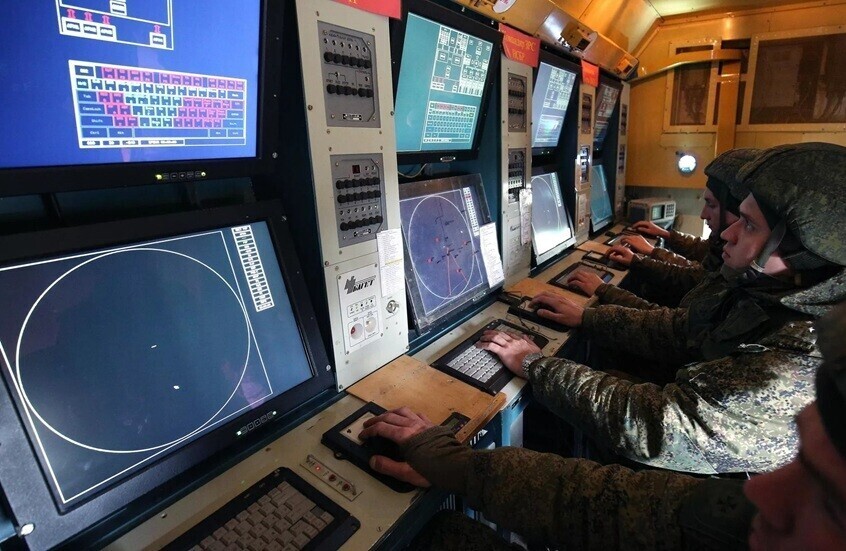 الدفاع الروسية: إسقاط 170 مسيرة أوكرانية فوق الأراضي الروسية خلال الليلة الماضية الدفاع الروسية: إسقاط 170 مسيرة أوكرانية فوق الأراضي الروسية خلال الليلة الماضية