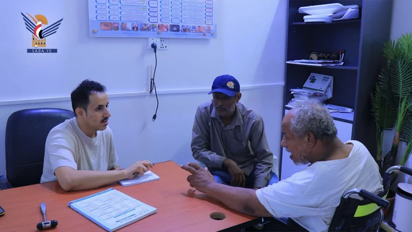 تدشين مخيم طبي مجاني لعلاج أمراض العمود الفقري بهيئة مستشفى الثورة بالحديدة تدشين مخيم طبي مجاني لعلاج أمراض العمود الفقري بهيئة مستشفى الثورة بالحديدة