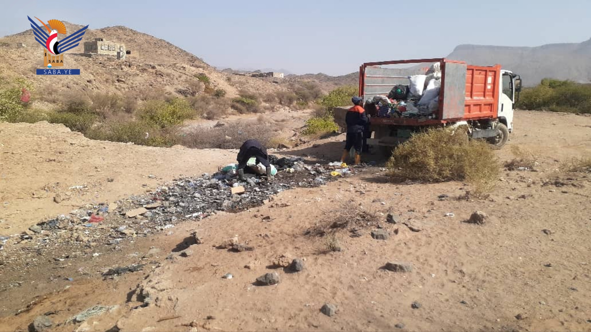 حملة نظافة شاملة في مأرب 