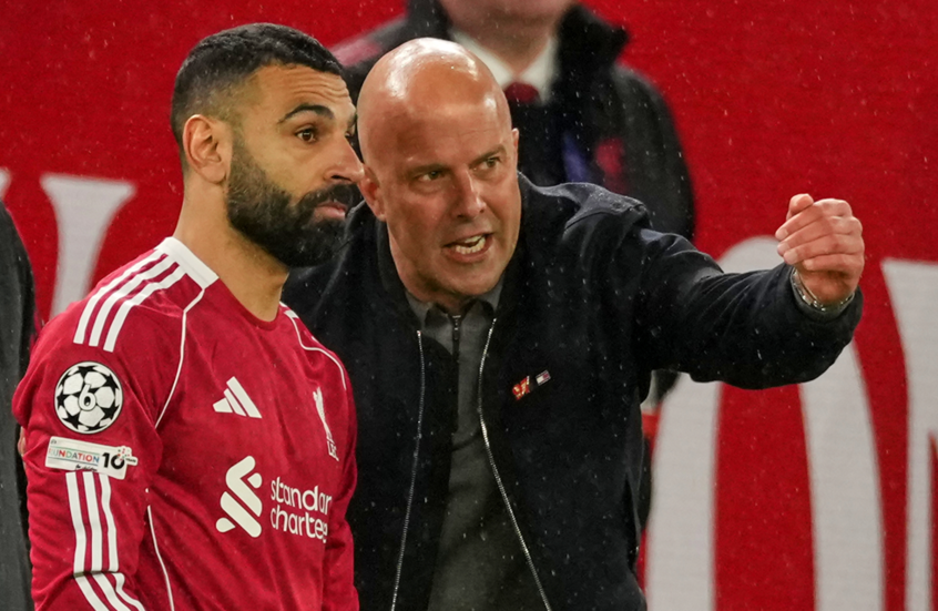 سلوت: مستقبل ليفربول واعد.. ونعمل على تعويض رحيل صلاح وروبرتسون