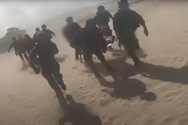 الاعلام الصهيوني يصفه بالشهر "الأسود".. مقتل 15 جندياً صهيونياً في غزة والشمال