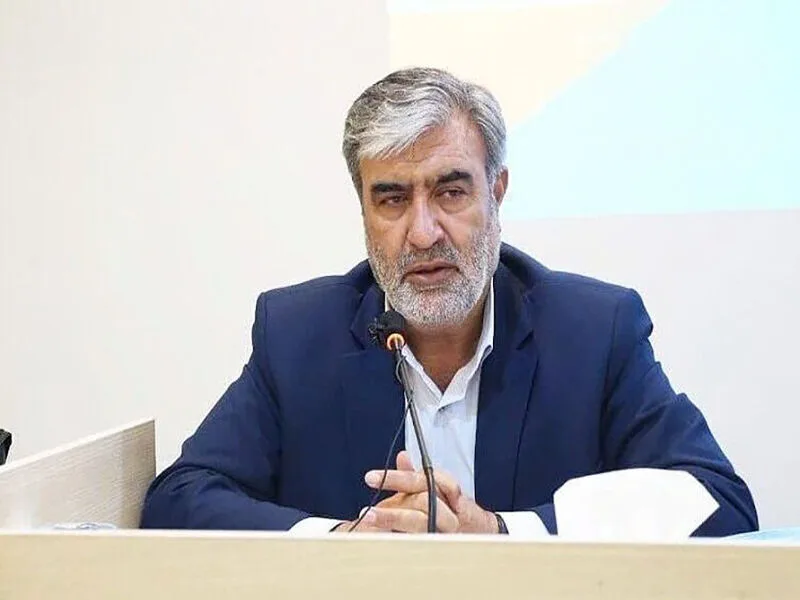 عزيزي: لغة القوة ستجبر أمريكا على الاعتذار للشعب الإيراني ومغادرة المنطقة