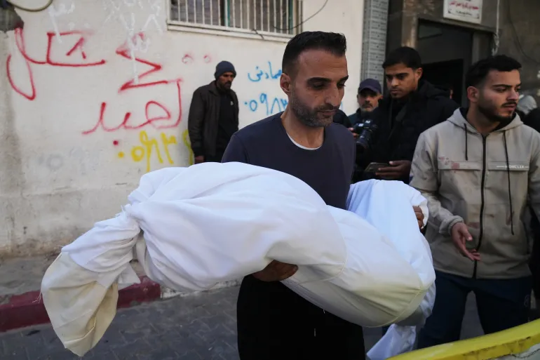 ارتفاع عدد شهداء الإبادة الإسرائيلية في غزة إلى 73,311