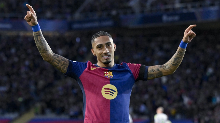 البرازيلي رافينيا يفوز بجائزة أفضل لاعب في الدوري الإسباني