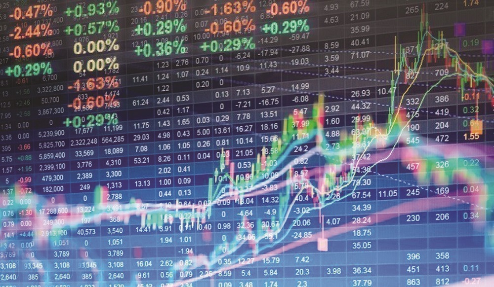 تباين أداء الأسهم اليابانية وسط تثبيت الفائدة وترقب السياسات التجارية الأمريكية