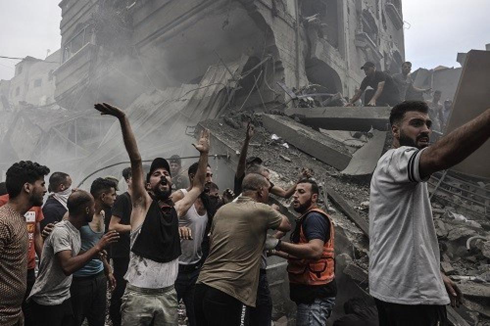 حماس: تصاعد جرائم الاحتلال الإسرائيلي بغزة تستوجب تحركًا عاجلًا للجمها