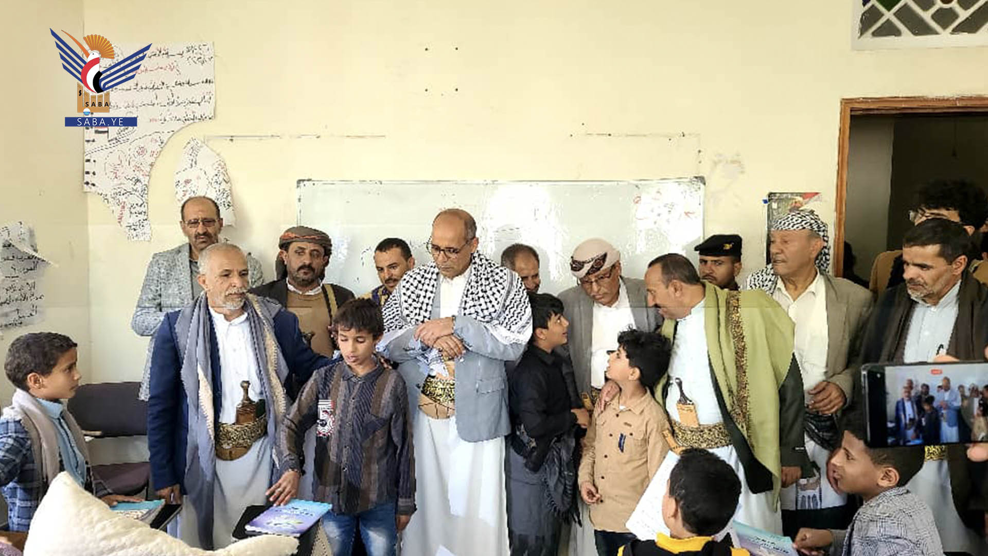 أعضاء من مجلس الشورى يتفقدون الدورات الصيفية في مديرية صنعاء الجديدة