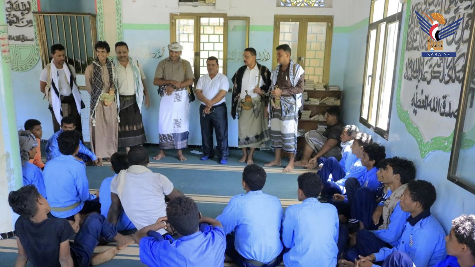 محافظ الحديدة يتفقد الأنشطة والدورات الصيفية في دار رعاية الأيتام