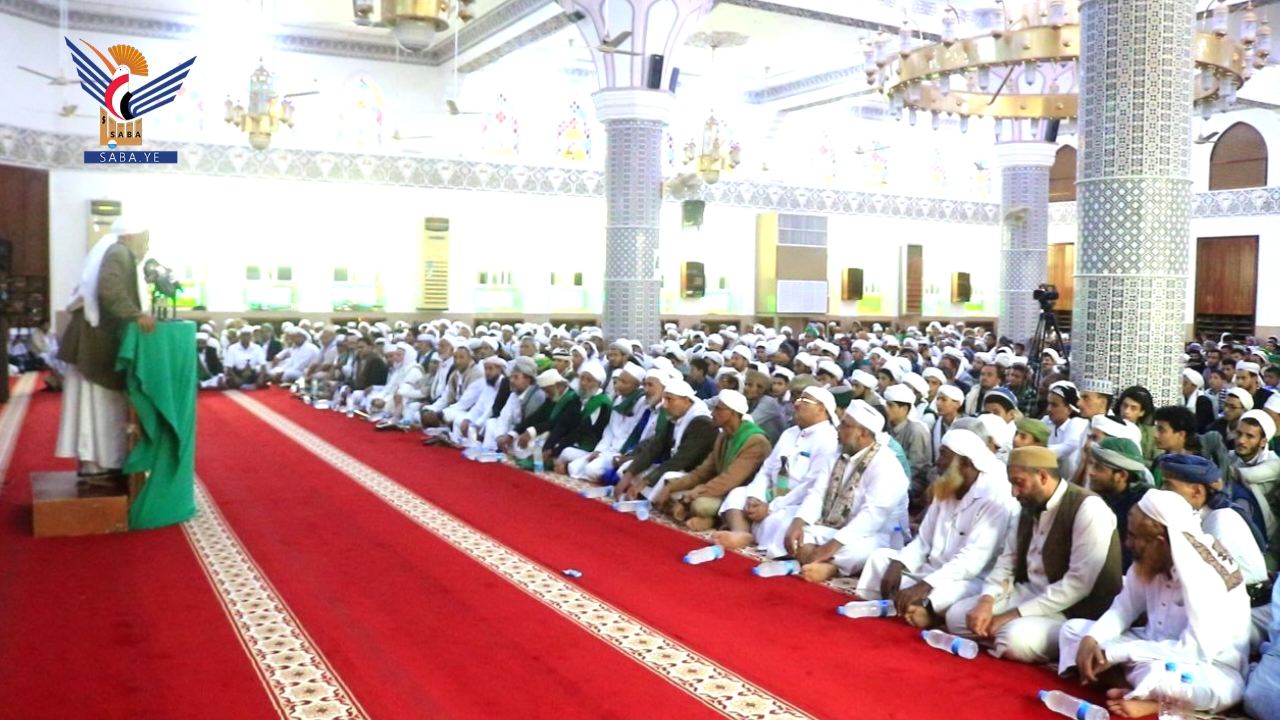 لقاء لعلماء الحديدة يدعو لتوحيد الموقف الإسلامي رداً على الإساءة للقرآن ونصرة فلسطين