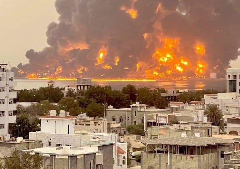 الفريق الوطني لإعادة الانتشار بالحديدة يدين العدوان الإسرائيلي على المنشآت المدنية