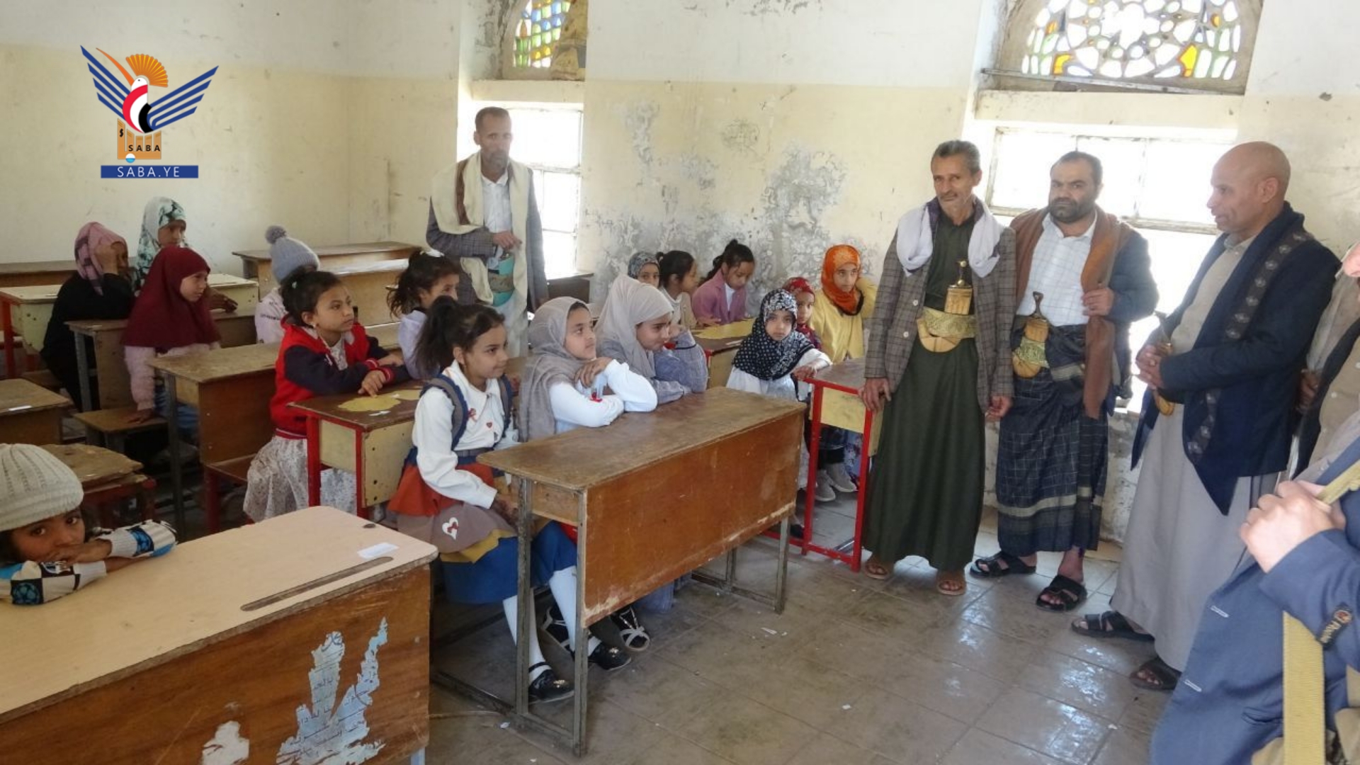 إب.. تدشين وزيارات للدورات الصيفية