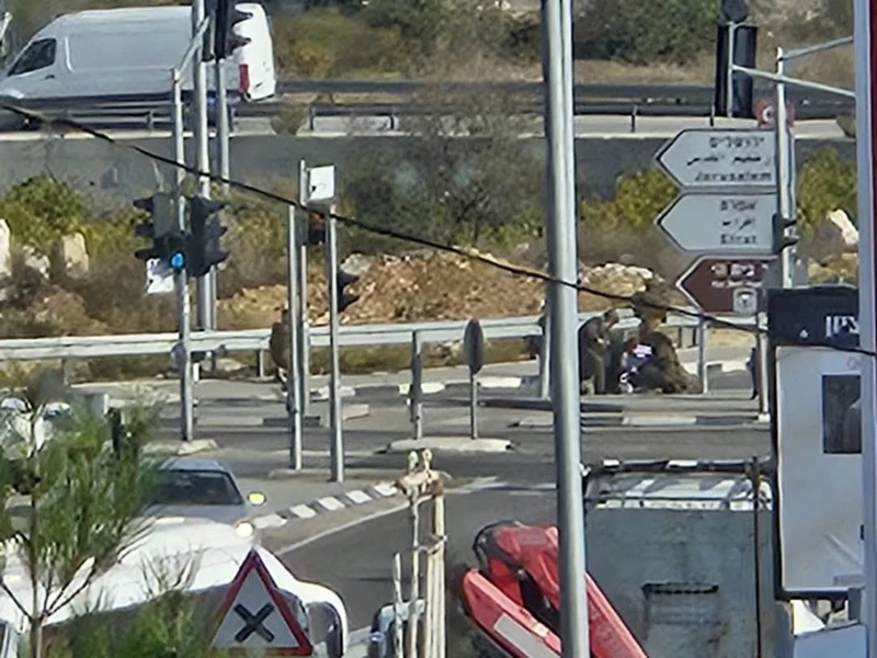 مقتل صهيوني وإصابة 7 آخرين بعملية دهش وطعن قرب مستوطنة في الضفة الغربية