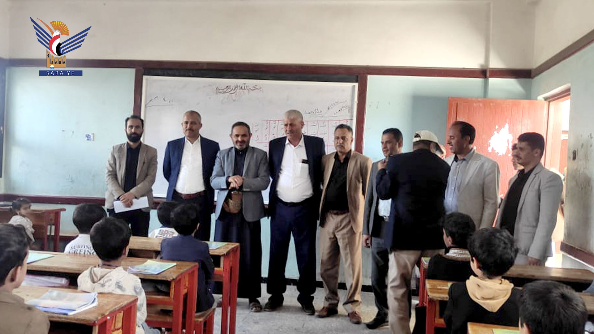 تفقد الأنشطة الصحية والتوعوية في المدارس الصيفية بذمار