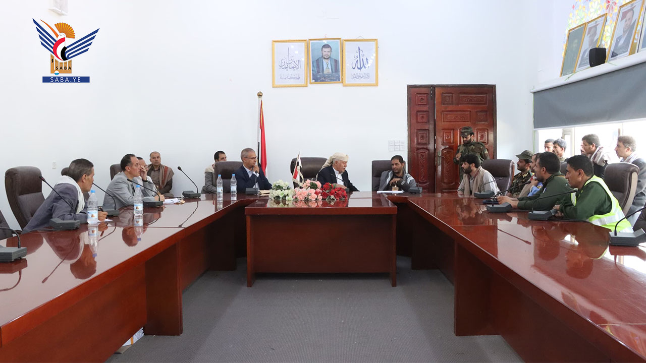 اجتماع يناقش الاستعدادات لإحياء المولد النبوي بإب