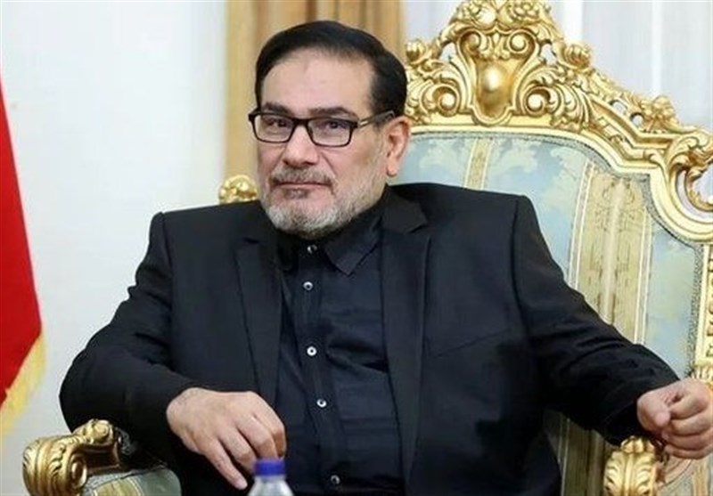 شمخاني: "إسرائيل" وأمريكا ليستا عنصرين مختلفين