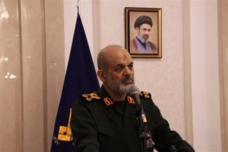 قائد الحرس الثوري: العدو لن يتخلى أبداً عن حقده ومؤامراته ضد الشعب الإيراني