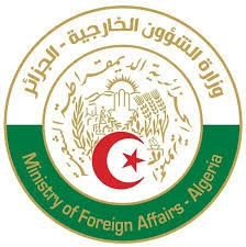 الجزائر رداً على رسالة ماكرون: باريس مسؤولة عن الأزمة ونقض اتفاق التأشيرات الدبلوماسية